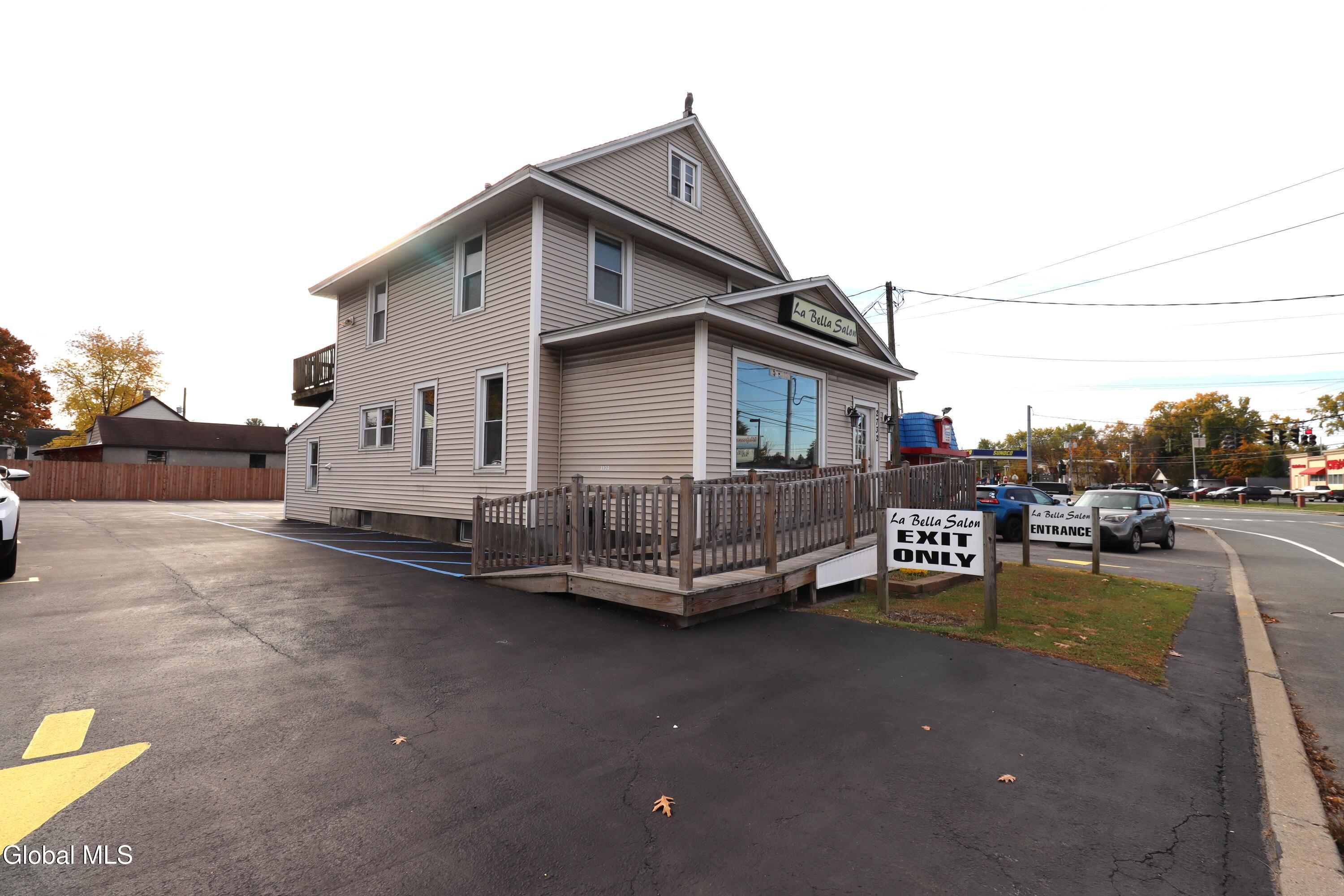2732 Guilderland Avenue Schenectady NY 12306