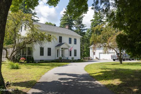 14 Mcgee Lane Saratoga Springs NY 12866