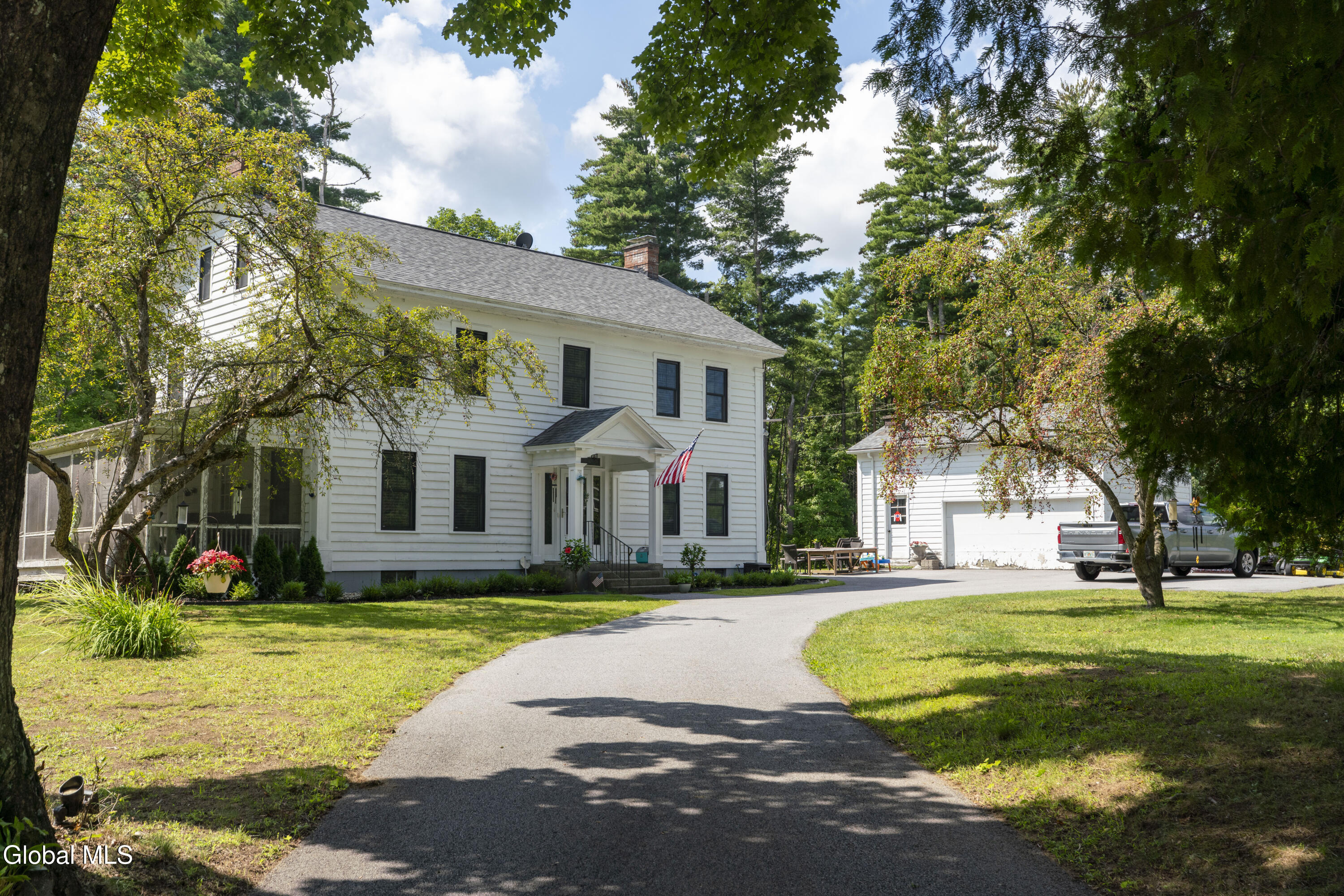 14 Mcgee Lane Saratoga Springs NY 12866