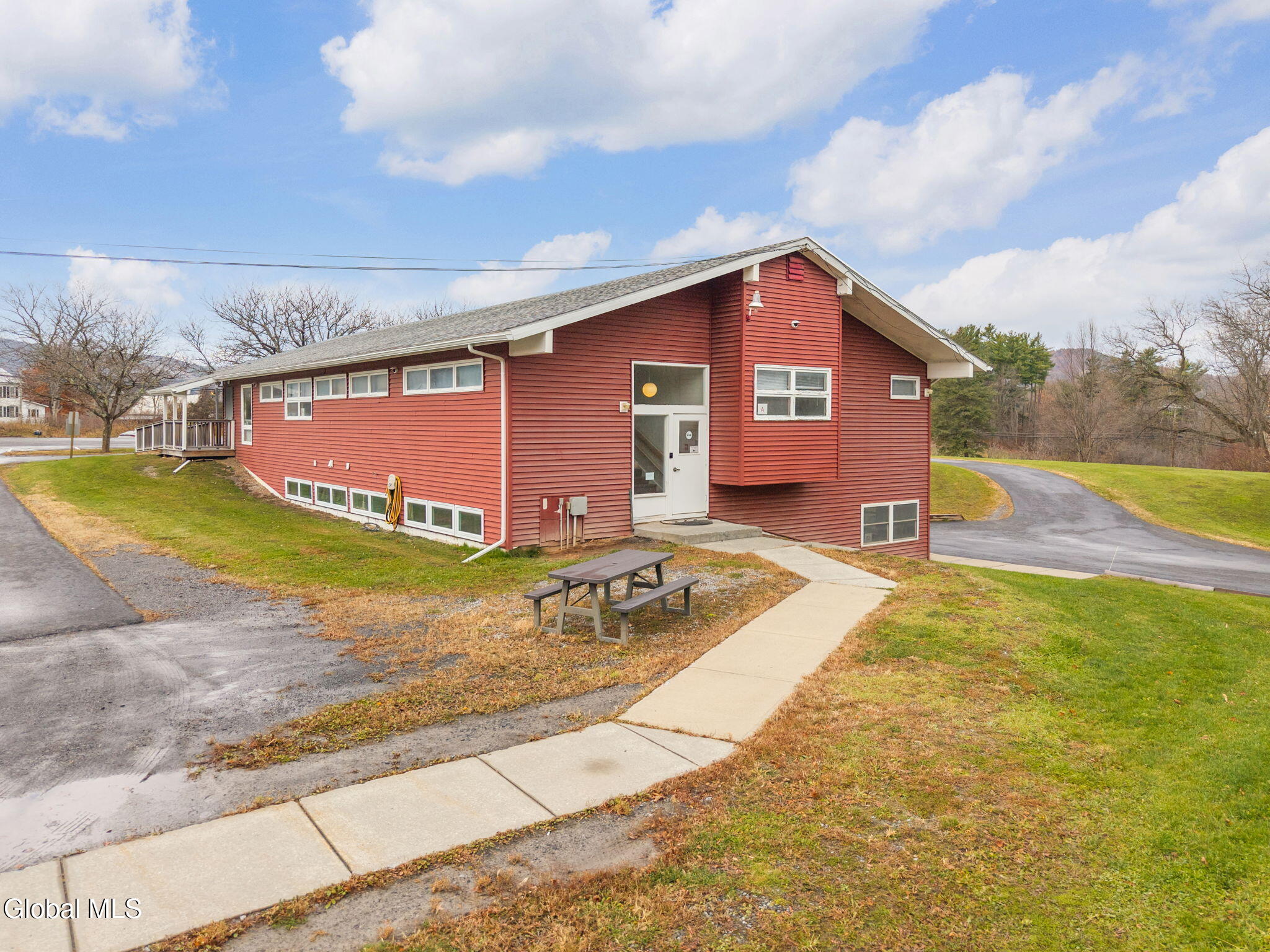 4956 Ny-30 Schoharie NY 12157