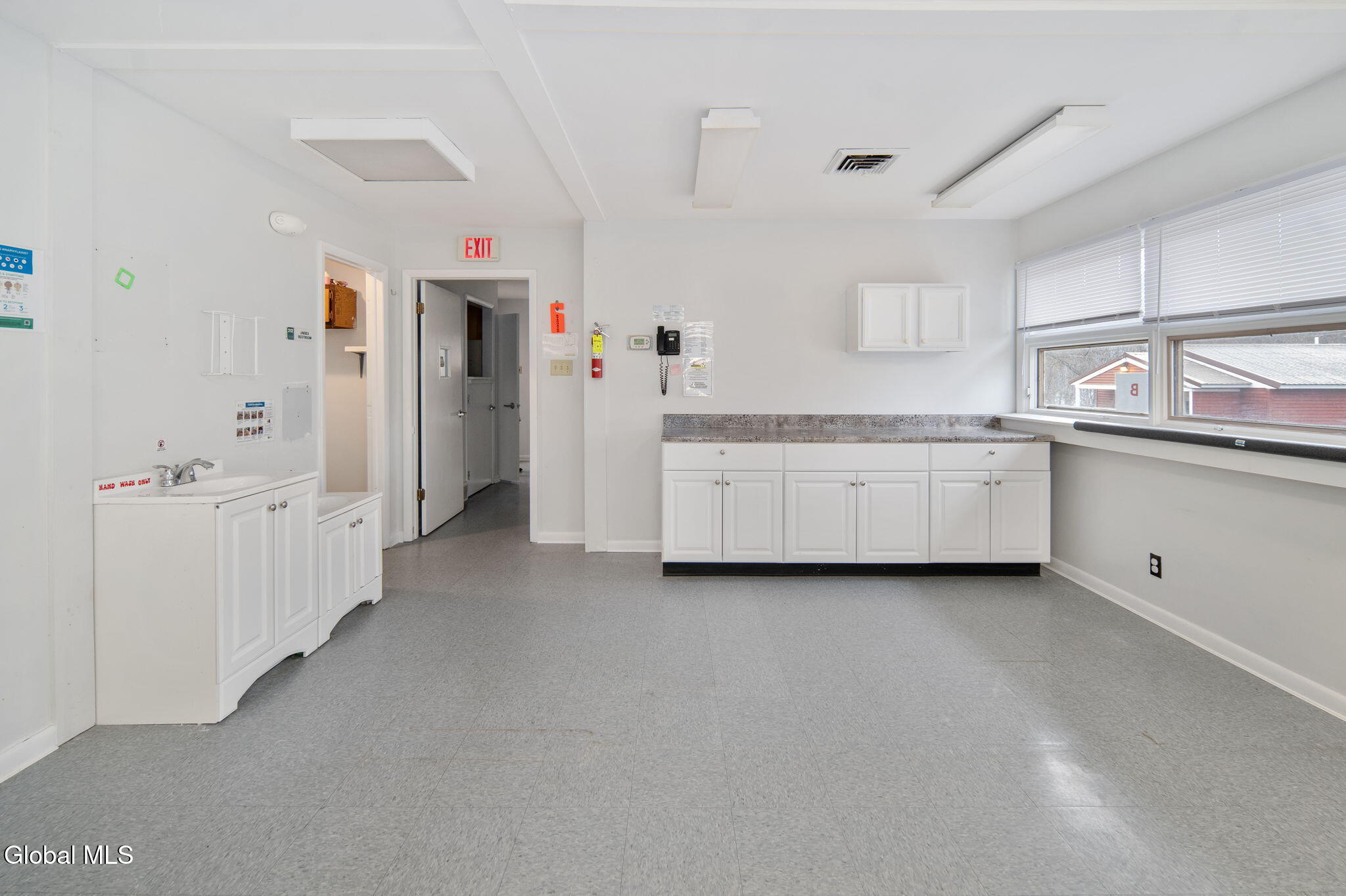 4956 Ny-30 Schoharie NY 12157