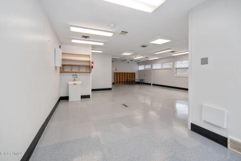 4956 Ny-30 Schoharie NY 12157