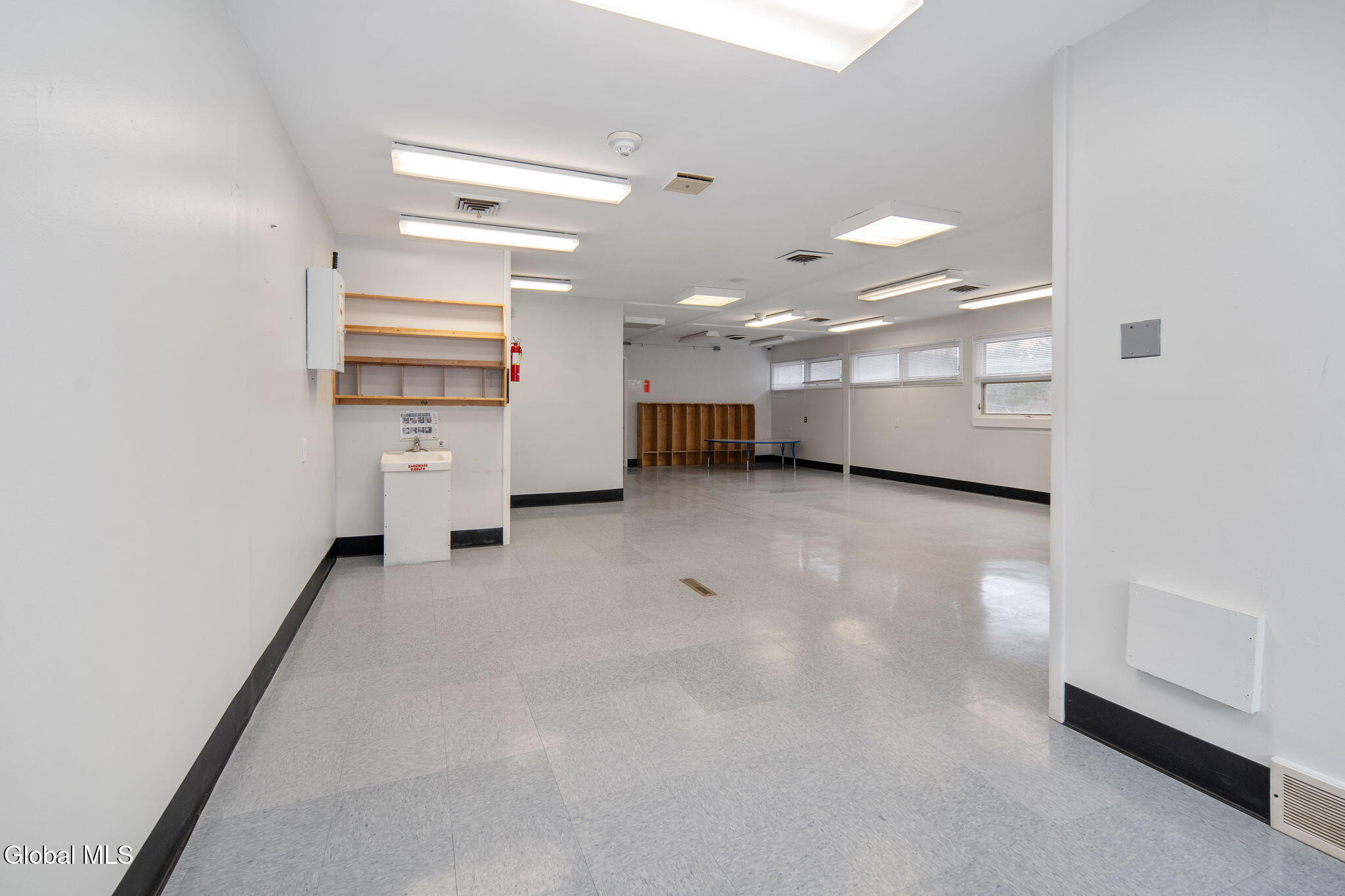 4956 Ny-30 Schoharie NY 12157