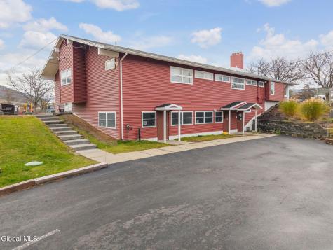 4956 Ny-30 Schoharie NY 12157