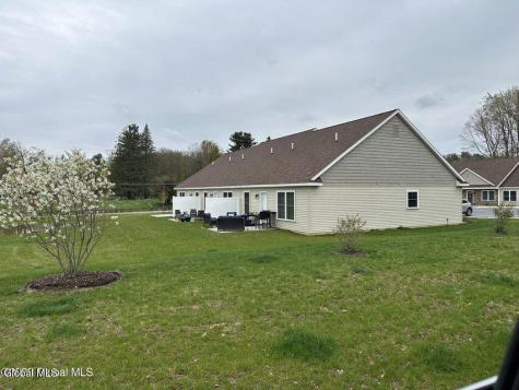 486 Garrett Road Ballston Lake NY 12020