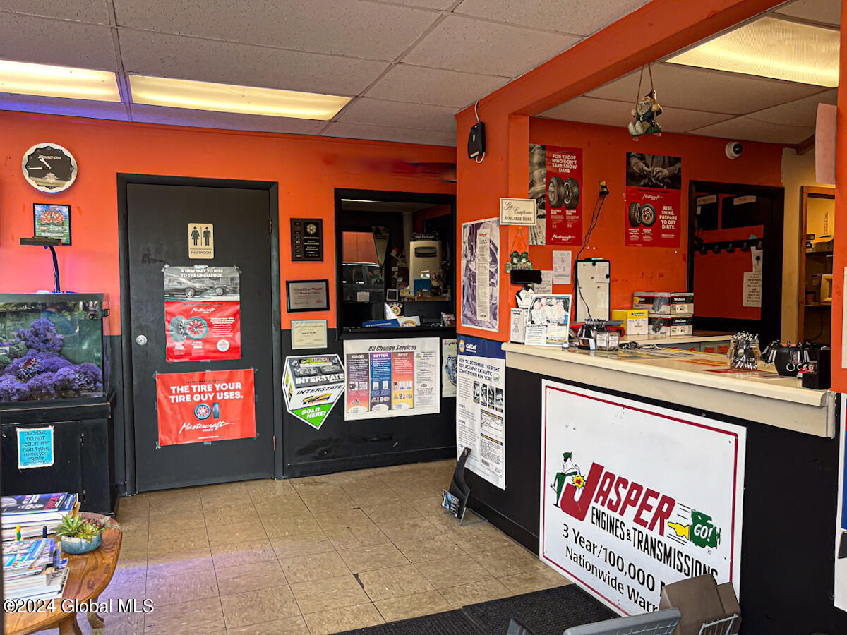 280 Ushers Road Clifton Park NY 12065