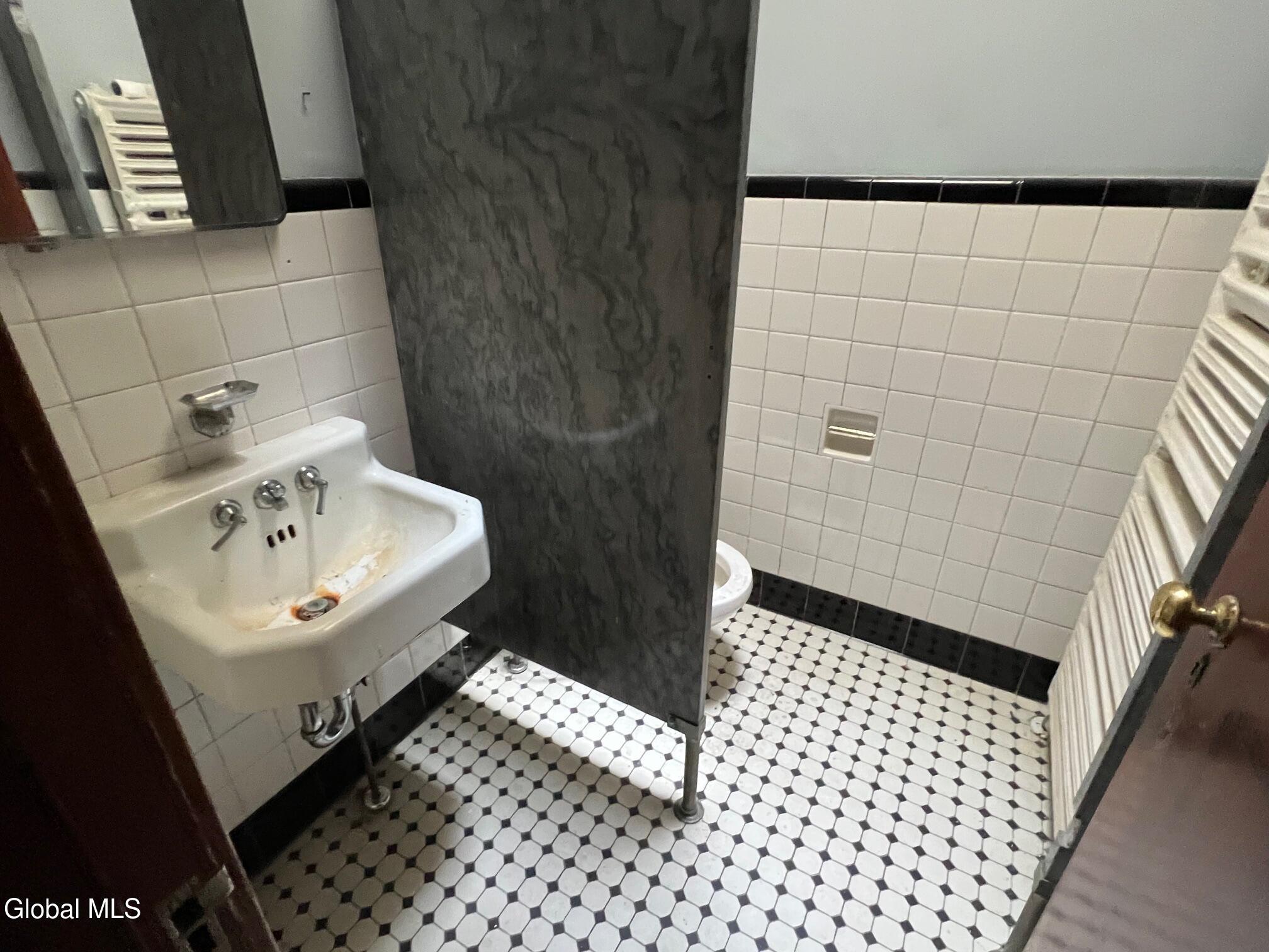 854 Madison Avenue Albany NY 12208