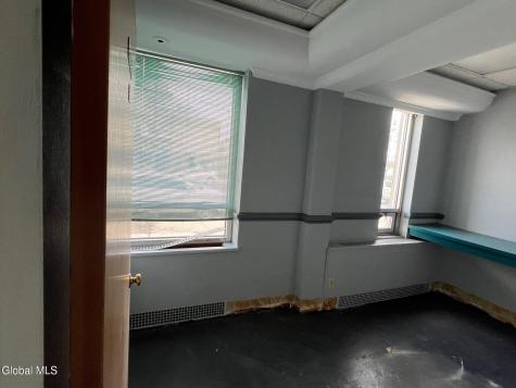 854 Madison Avenue Albany NY 12208