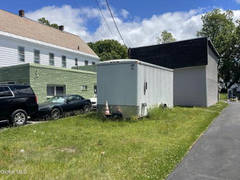 130 Mcclellan Street Schenectady NY 12304