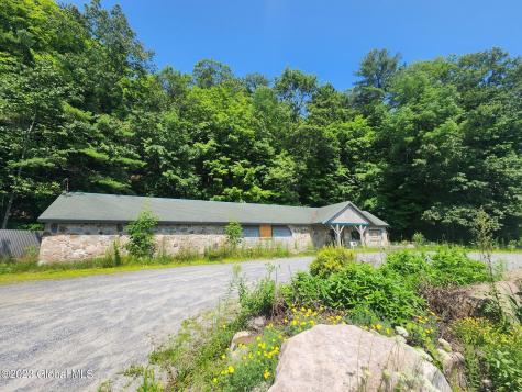 7875 State Route 9 Pottersville NY 12860