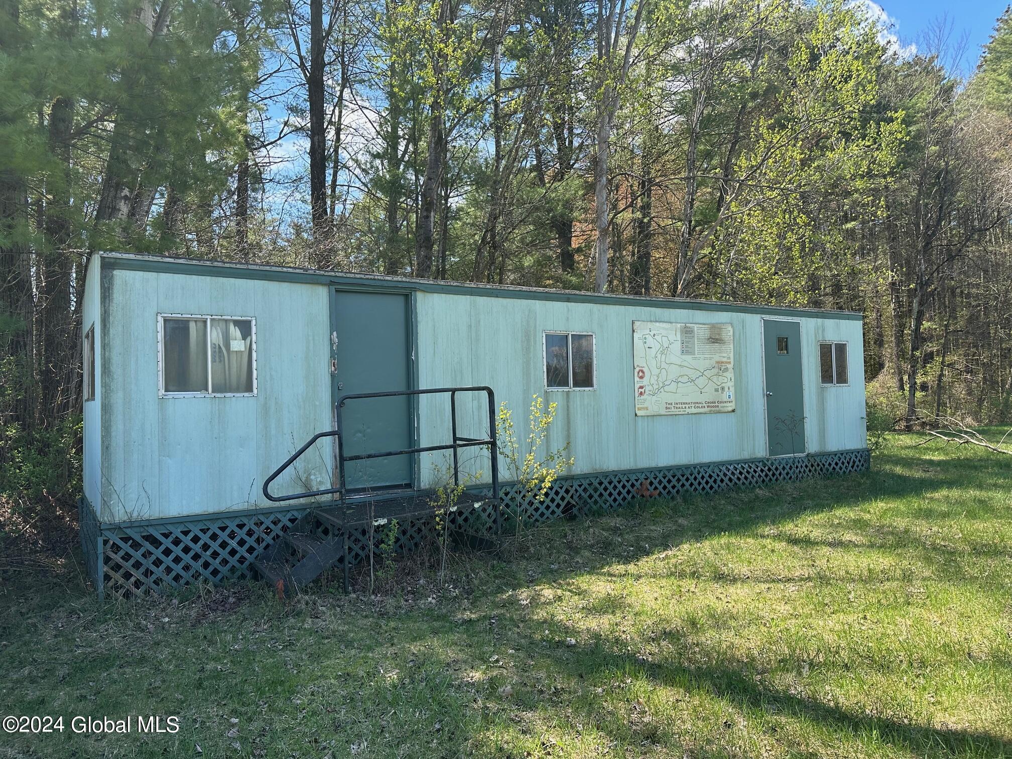 643 Glen Street Queensbury NY 12801