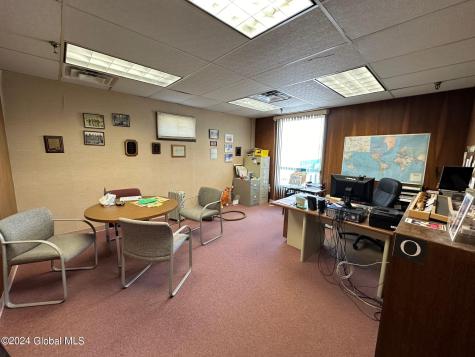 643 Glen Street Queensbury NY 12801