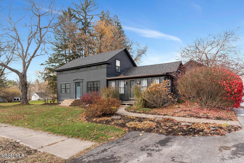 5922-5926 Ny-81 Greenville NY 12083