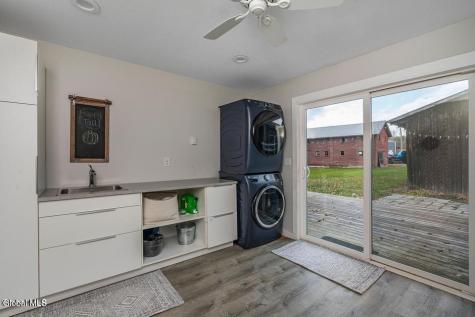 5922-5926 Ny-81 Greenville NY 12083