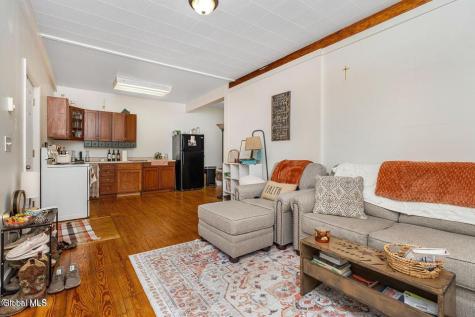 5922-5926 Ny-81 Greenville NY 12083