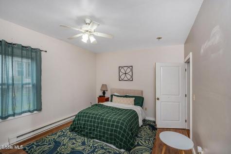 5922-5926 Ny-81 Greenville NY 12083