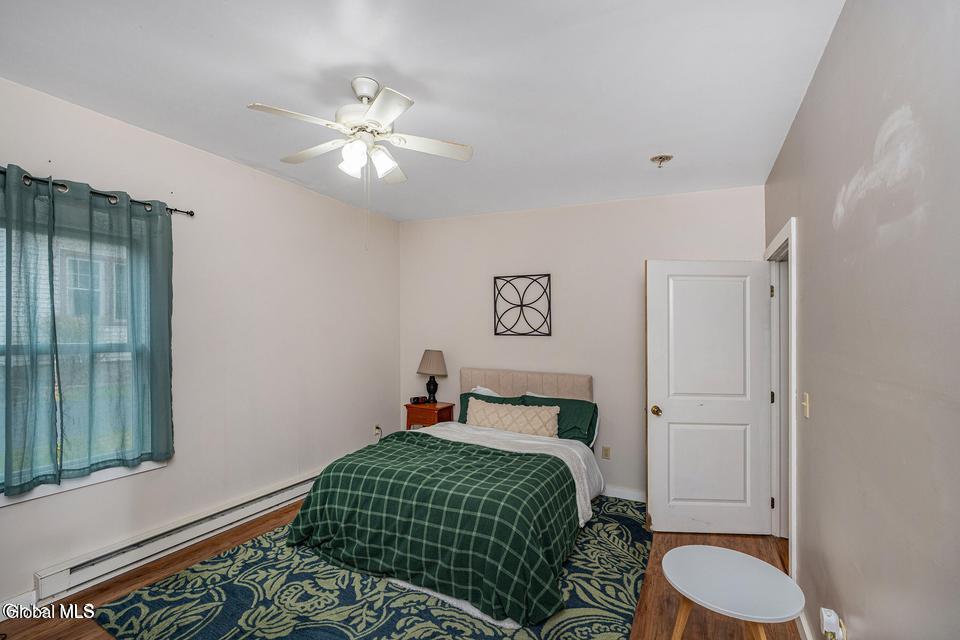 5922-5926 Ny-81 Greenville NY 12083