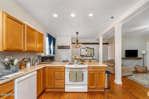 5922-5926 Ny-81 Greenville NY 12083