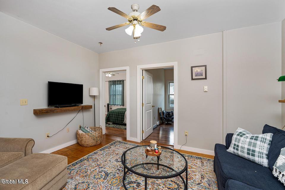 5922-5926 Ny-81 Greenville NY 12083