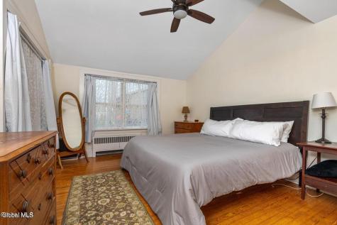 5922-5926 Ny-81 Greenville NY 12083