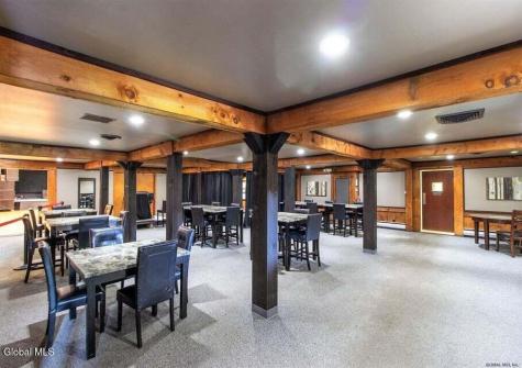 405 Hudson River Road Halfmoon NY 12188