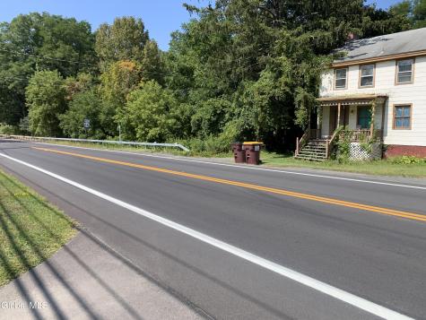 453 Main Avenue Wynantskill NY 12198