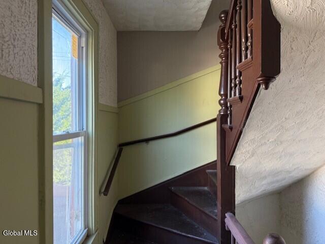 92 Ontario Street Cohoes NY 12047