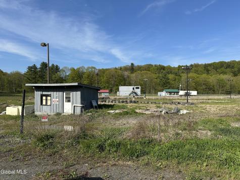 4200 Ny-10 St Johnsville NY 13452