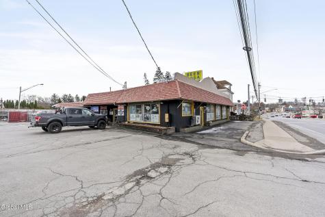 1874 Altamont Avenue Schenectady NY 12303