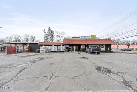 1874 Altamont Avenue Schenectady NY 12303