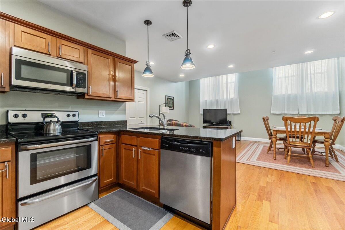 260 Washington Avenue Albany NY 12210