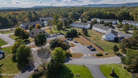 16 Hunter Brook Lane Queensbury NY 12804