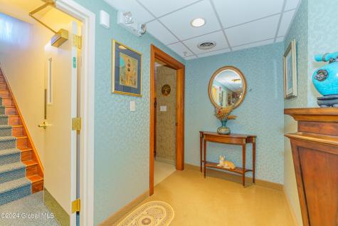 16 Hunter Brook Lane Queensbury NY 12804