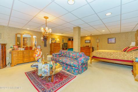 16 Hunter Brook Lane Queensbury NY 12804