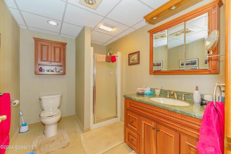 16 Hunter Brook Lane Queensbury NY 12804