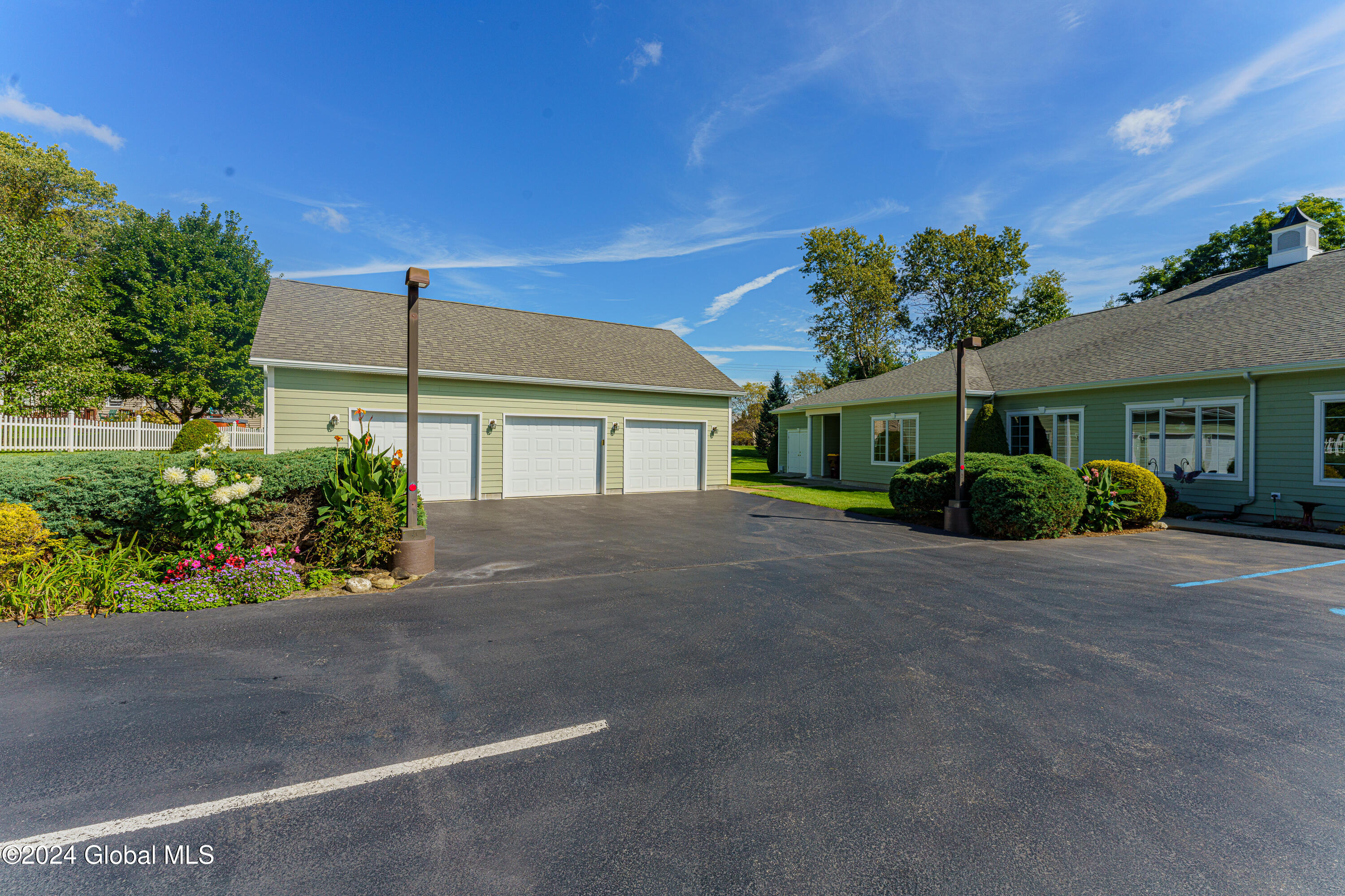 16 Hunter Brook Lane Queensbury NY 12804