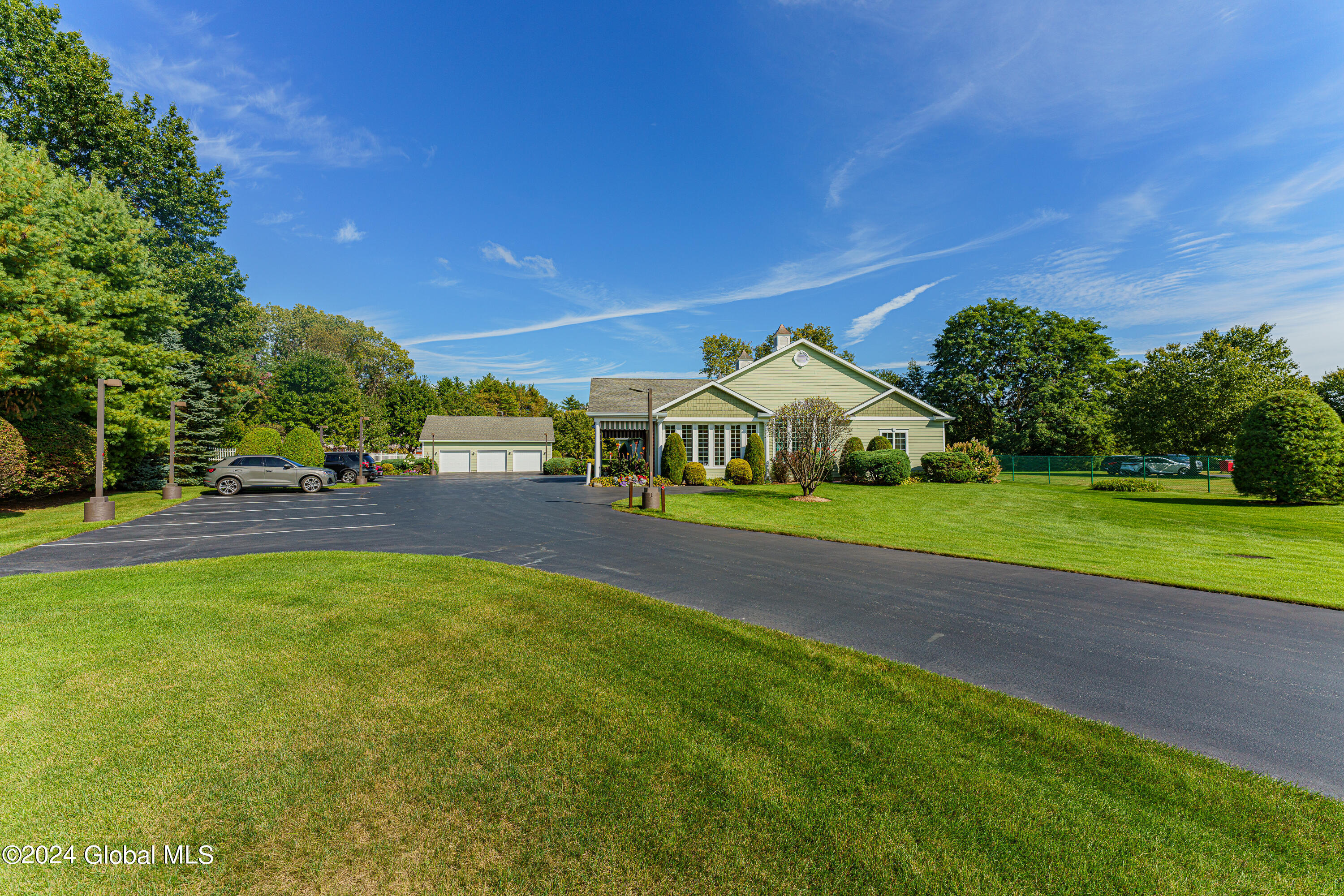 16 Hunter Brook Lane Queensbury NY 12804