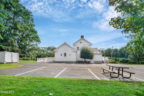 2 Daggett Drive Rexford NY 12148