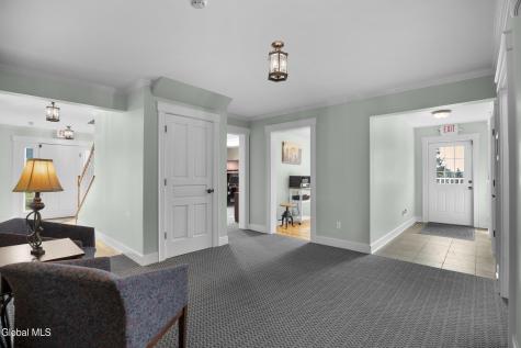 2 Daggett Drive Rexford NY 12148