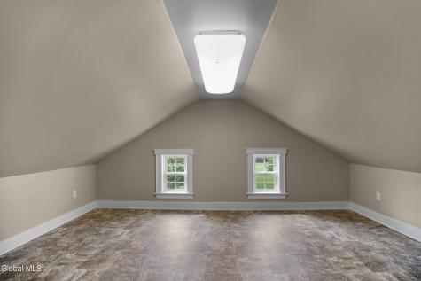 2 Daggett Drive Rexford NY 12148