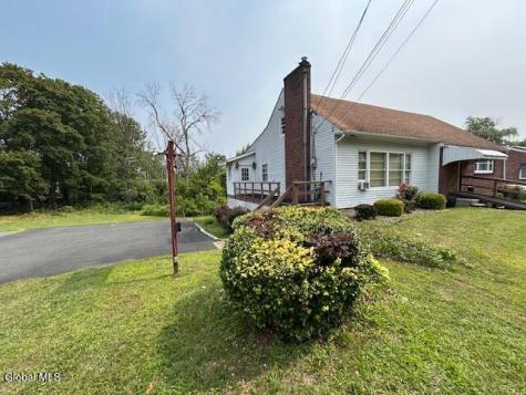 21 Purtell Avenue Latham NY 12110