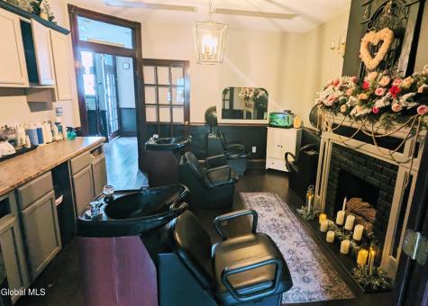 162 Lafayette Street Schenectady NY 12305