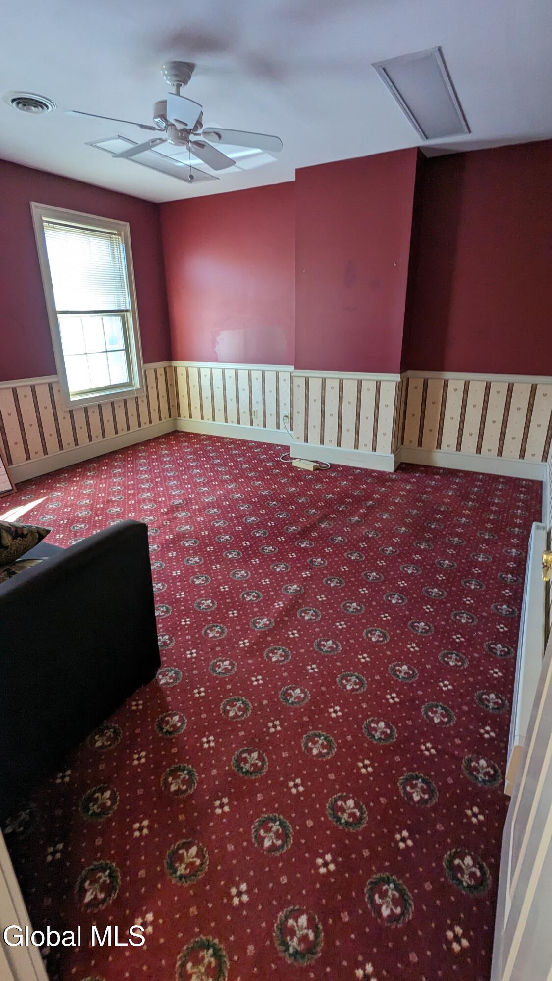 162 Lafayette Street Schenectady NY 12305