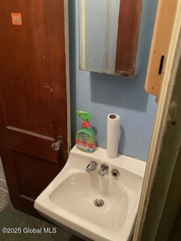 323 5th Avenue Troy NY 12182