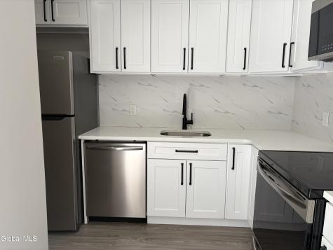 201 Park Avenue Albany NY 12202