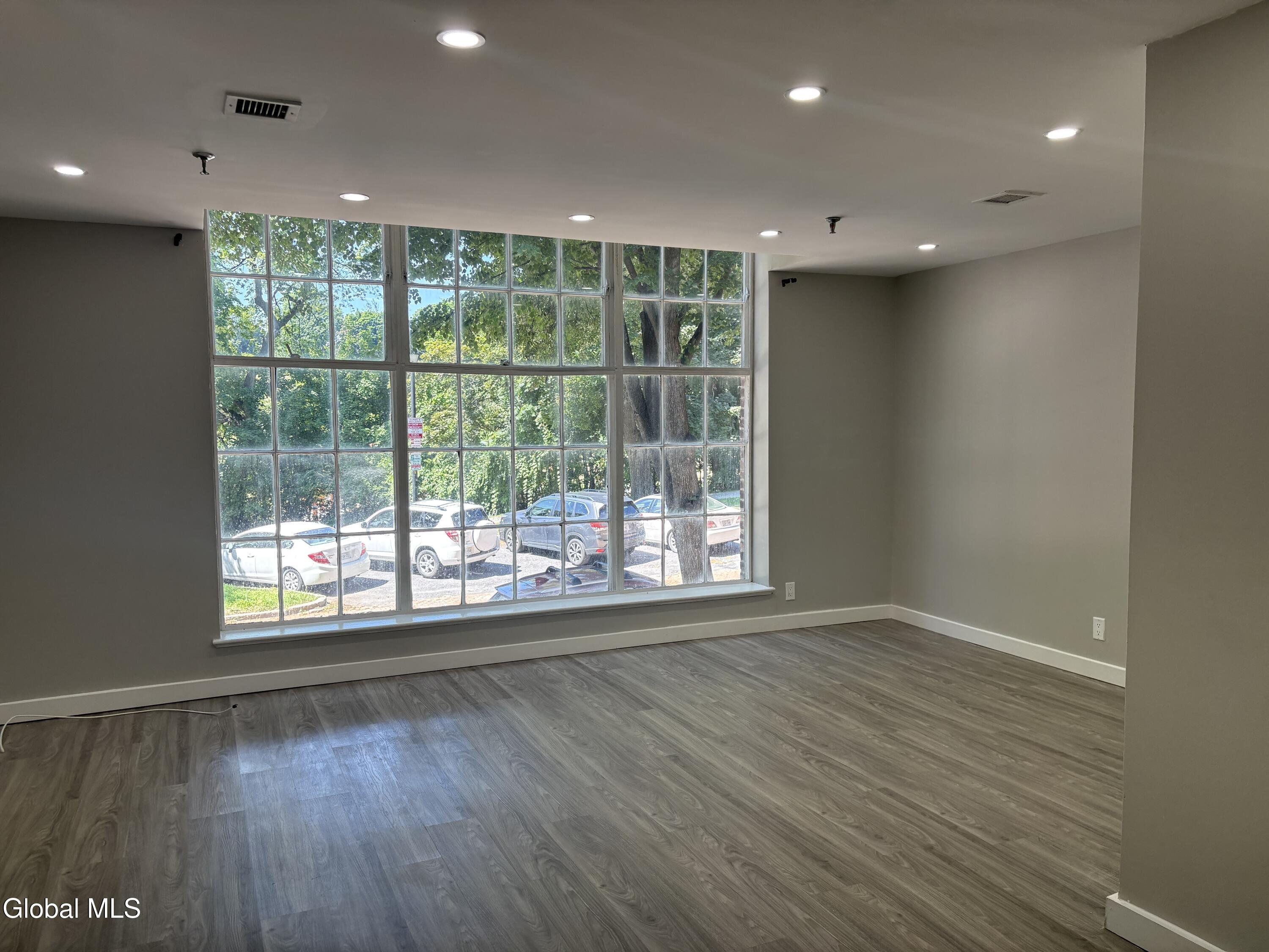 201 Park Avenue Albany NY 12202