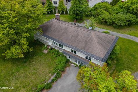 126 West Avenue Saratoga Springs NY 12866