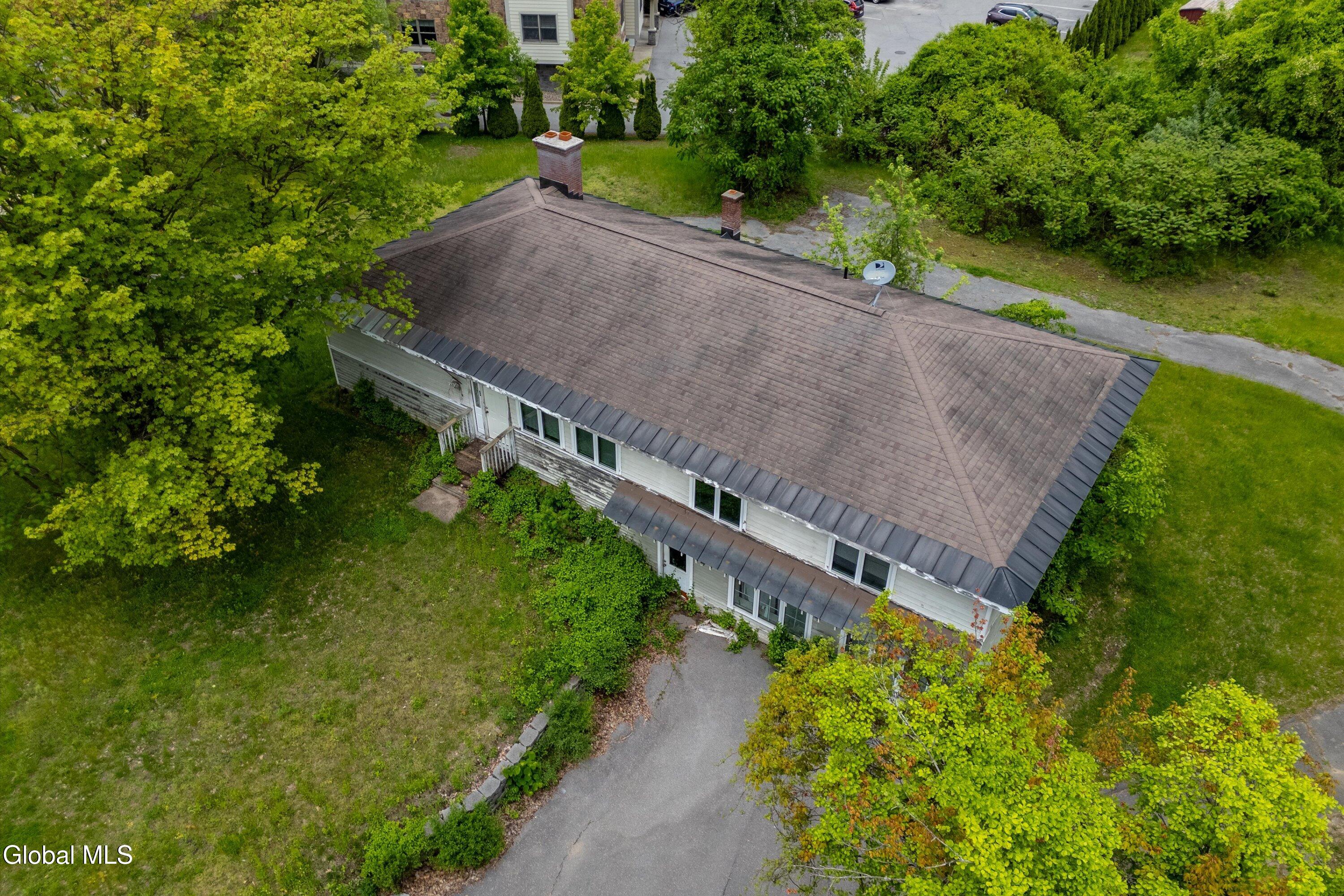 126 West Avenue Saratoga Springs NY 12866