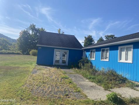 7 Smith Road Petersburgh NY 12138
