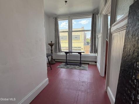 27 W Fulton Street Gloversville NY 12078